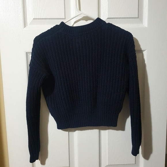 Crop top sweater - Picture 2 of 2